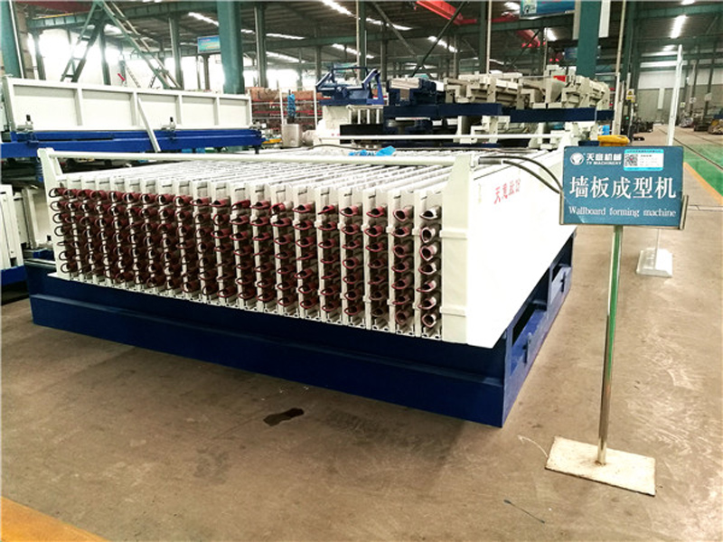 全自動墻板機(jī)產(chǎn)量高，一機(jī)多用